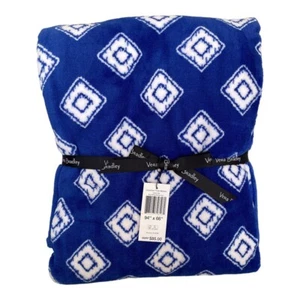 Vera Bradley Royal Blue and White Geo Oversized XL Plush Throw Blanket - Picture 1 of 5