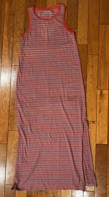 Vestido longo Eddie Bauer feminino listrado regata cinza coral para verão - Imagem 1 de 4