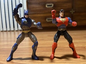 Set 5" 1996 Cyber-Link Batman & Superman Action Figure Kenner DC Comics NO MANTELLO - Foto 1 di 6
