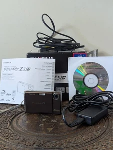 Fujifilm Digital Camera FinePix Z5 fd 6.3MP Brown Tested Boxed with Charger VGC - Picture 1 of 24