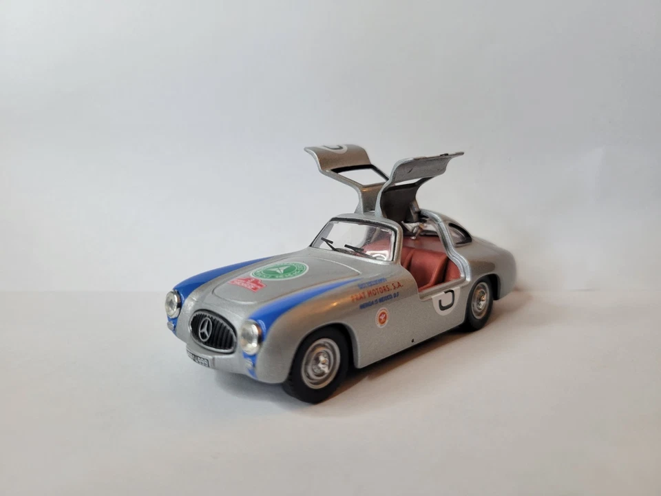 Coche de carreras Hongwell Mercedes-Benz 300SL ala de gaviota fundido a presión coche modelo de juguete #3 Foto 1 de 4