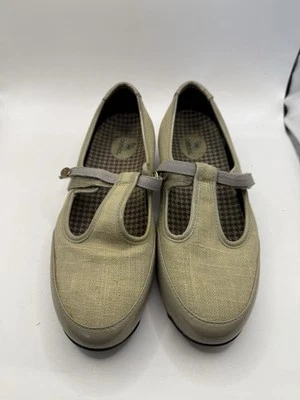 Zapatos planos cómodos Mary Jane Jackie de cuero beige Aetrex para mujer talla 6 anchos Foto 1 de 4