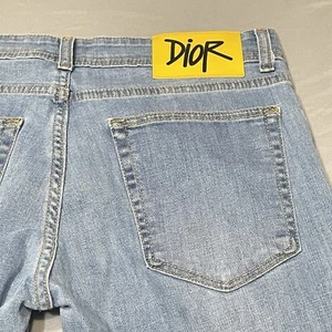 Dior Men’s Light Wash Denim Jeans Button Closure Loud Back Patch size 34x27 - Picture 1 of 10