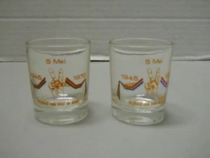 Vintage Rynbende 5 Mei Finger Peace Sign 1945-1970 Shot Clear Glass set of 2 - Picture 1 of 12