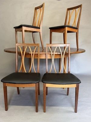 G plan Circular Extending Dining Table & 4 G plan Chairs Mid Century - Image 1 of 4