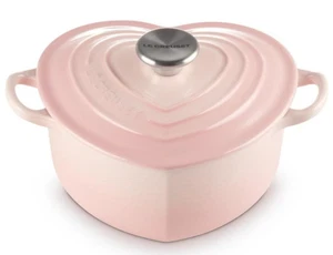 Le Creuset Cocotte d'Amour 20cm 1.9L Shell Pink Cast Iron Enamel Pot Japan New - Picture 1 of 7
