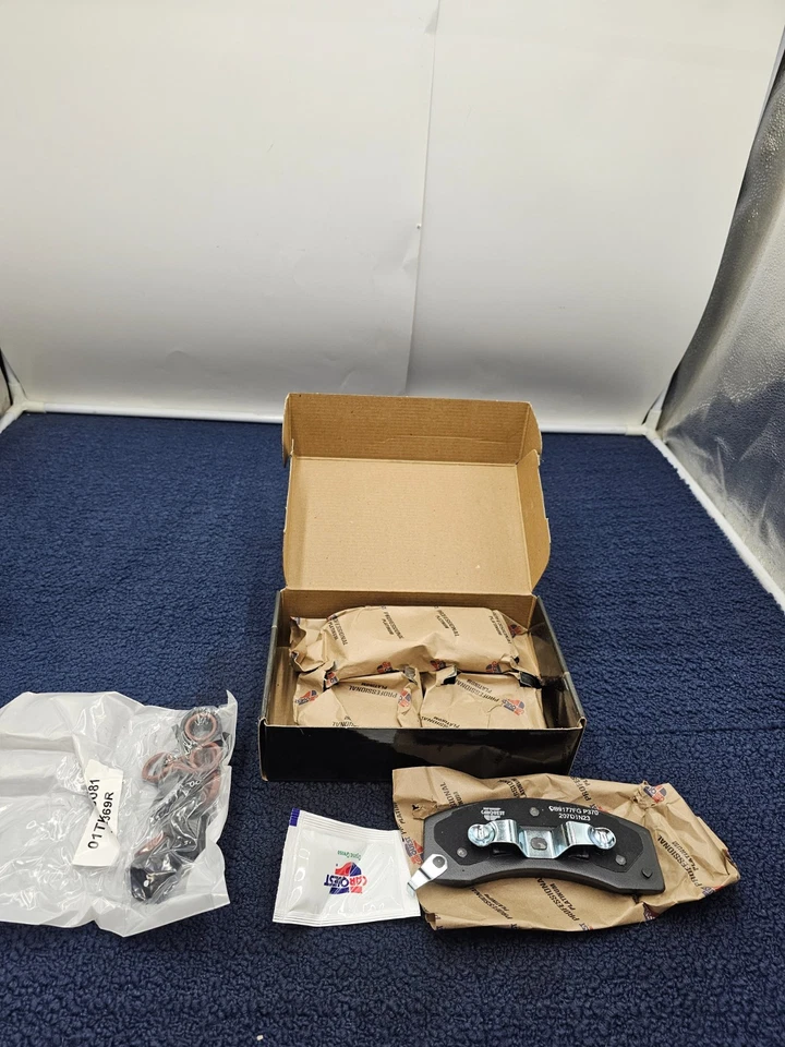 PXD370H Platinum Disc Brake Pad Fits 2002 Chevrolet Express 2500 - Image 1 of 4