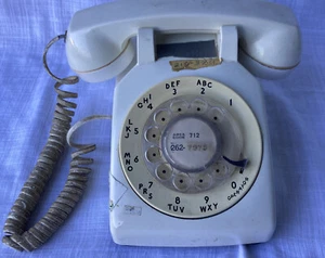 Vtg White AT&T 500DM BELL NOT FOR  RESALE ROTARY DIAL PHONE West Iowa Phone # - Picture 1 of 12