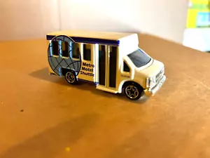 Matchbox #??? Chevrolet Transport Bus "Metro Motel Shuttle" 1:80 scale - Picture 1 of 1