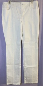 Chico’s Cream Color Embellished Back Pockets Jean Junior SZ 15 Regular - Picture 1 of 9