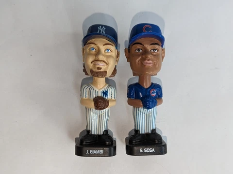 2x Post Cereal 2002 Mini Bobbleheads: Jason Giambi, Yankees & Sammy Sosa, Cubs Cover