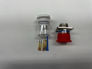 Deutsch D38999/20FC4SN Connettore Circolare Mil Spec Presa 4 Pin - Foto 1 di 4