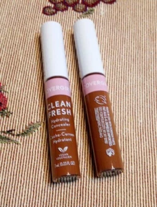 New Lot of 2 Cover Girl Clean Fresh Hydrating Concealer 440 Dark - Picture 1 of 4