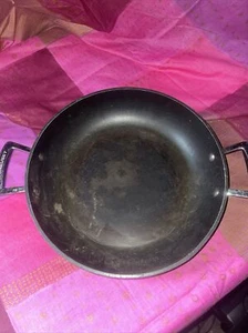 Le Creuset gehärtete antihaftbeschichtete flache Auflaufdose 30 cm 12"" kein Deckel billig - Bild 1 von 9