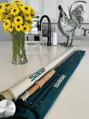**BEAUTIFUL** 🔥~RARE~ SAGE SPL 3wt 8’9”in~3pc FlyRod!! ~LQQK~ 🔥 - Image 1 of 4