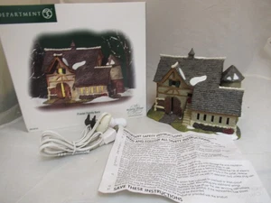 2006 Dept 56 Dixens' Village FRASIER FAMILY BARN #56.58755  - TESTED WORKS! - Picture 1 of 9