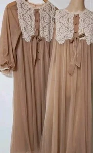 Vintage GOSSARD ARTEMIS Peignoir Set Womens size Petite (Small? see measure ) - Picture 1 of 17