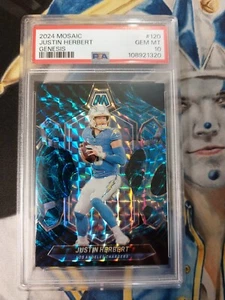 2024 Panini Mosaic Justin Herbert Genesis SSP Prizm #120 LA Chargers PSA 10 - Picture 1 of 4