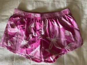 NWT NIKE Dri-Fit Womens Pink Floral Tropical Running Shorts Size XL - Picture 1 of 6