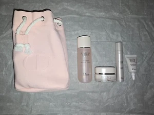 Dior Capture Totale Set di 5 pezzi - Foto 1 di 1
