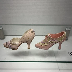 Miniature Victorian Style Pink And White Shoe Christmas Tree Ornament Set Of 2 - Picture 1 of 8