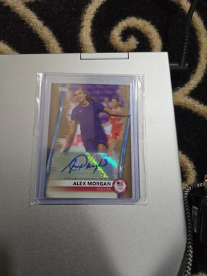  Topps 2021 Soccer Alex Morgan Olympic Gold Autograph 11/20  - Image 1 of 3