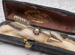 Antik Brosche, um 1880, Amors Pfeil, 585 Gold, Perle, viktorianisch, Liebespfeil - Bild 1 von 24