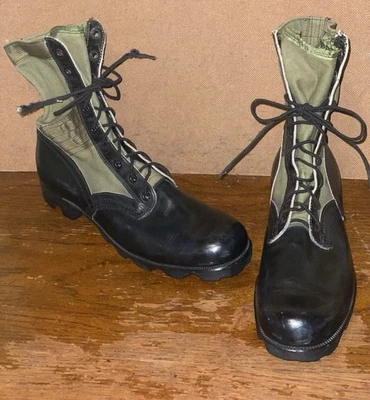 Vintage Size 11N Men’s Black Leather And Green Canvas Military Combat Boots - Image 1 of 4