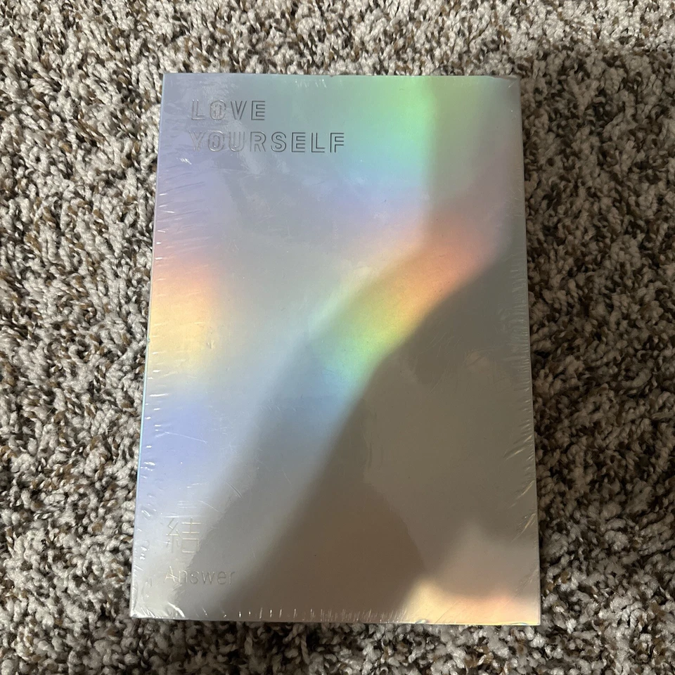 BTS Album Love Yourself: Answer Version L Foto 1 de 2