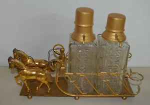 MCM Barware Set Metall & Glas Tantalus Pferd gezogen Kutsche Schlitten Display - Bild 1 von 8