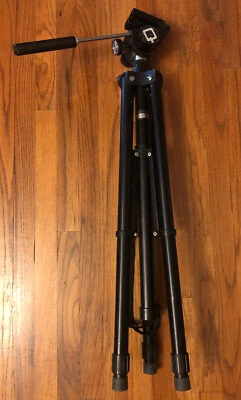 Quick-Set Tripod USA Made Quickset Model 5-95818-6 - Image 1 of 4