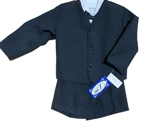 Boys' 4 piece Tuxedo- Jacket, Shorts, shirt, and Bow tie Black 4T - Picture 1 of 1