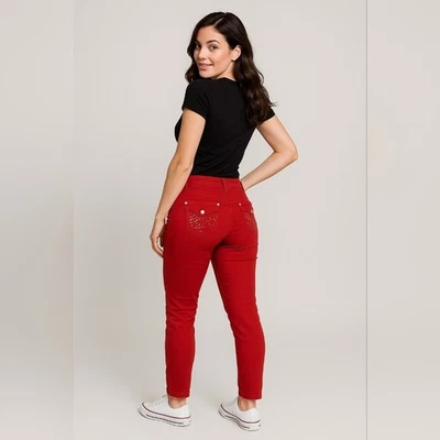 Pantalones de mezclilla para mujer Style & Co rojos adornados con curvas ajustadas talla 14  Foto 1 de 4