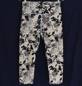 BALANCE COLLECTIONS size L Capri Leggings Grey/Black Floral High Rise Athleisure - Picture 1 of 12