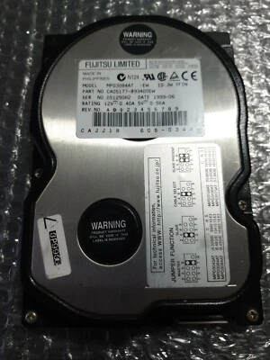 HDD Fujitsu limited MPD3084AT CA05177 8,4 GB  - Immagine 1 di 3