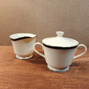 Lenox China Covered Sugar Bowl And Creamer Set Black Royale - Picture 1 of 15