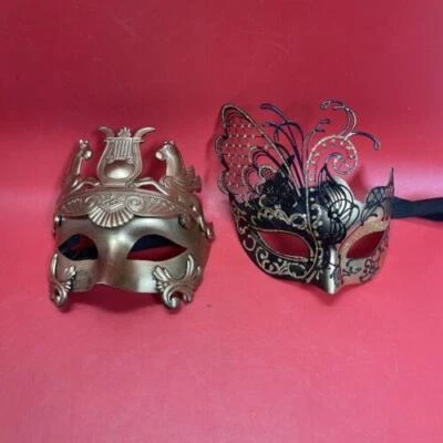 Bauta Resin Masquerade Mask and Clothes 2 Pieces Men/Women ,Masquerade - Image 1 of 4