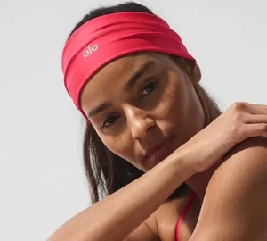 Alo Yoga Airlift Headband Candy Red NEW Womens One Size Limited Edition - Picture 1 of 4
