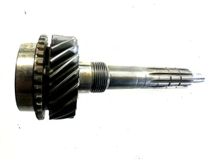 Original Muncie 4 Speed Input Shaft M20 Teeth-10 Spline - Picture 1 of 5