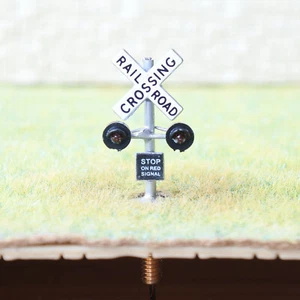 1 x N scale railroad crossing signals lights LED made 2 target faces silver  - Picture 1 of 4