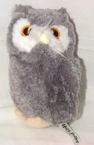 Caja de Botín Mundo Mágico Harry Potter Pigwidgeon Peluche Juguete Búho QMx - Imagen 1 de 8
