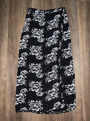 Vintage 90’s Sarah Arizona Black Chiffon Floral Reversible Wrap Skirt Small~Flaw - Image 1 of 4