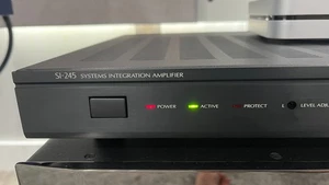 Niles Audio SI-245 Systems Integration Amplifier 2 Channel Stereo Distribution - Picture 1 of 11