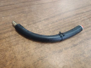 Tubo respirador de engranajes hidráulicos para tractor de césped Cub Cadet GT2542 751-0588-8 737-3092 - Imagen 1 de 4