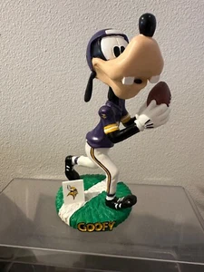 SELTEN Minnesota Vikings NFL Disney Goofy Bobble Doppel Bobblehead breiter Empfänger - Bild 1 von 4
