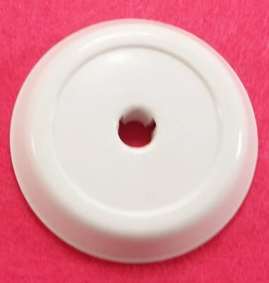 Spool Thread Holder Cap # 85124 Fits Singer Models CE200, CE250 CE350 SES2000, + - Image 1 of 2