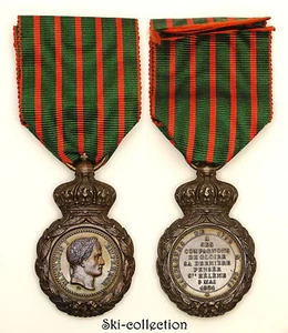 Médaille de Saint-Hélène. Napoléon I° Empereur. 1857. France. Ruban d'origine - Picture 1 of 5