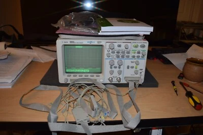 Agilent 54642D Mixed Signal Digital Oscilloscope 500Mhz 2GS/s +Pod,5 Yr Warranty - Image 1 of 4