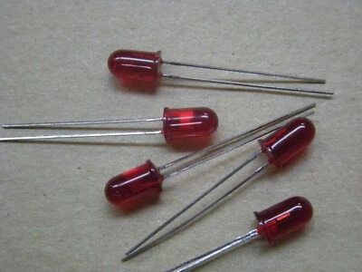 10 PCS: Vintage HLMP 4700 Miniature RED LED Lamp by Hewlett Packard,  1.7V,  2mA - Image 1 of 4