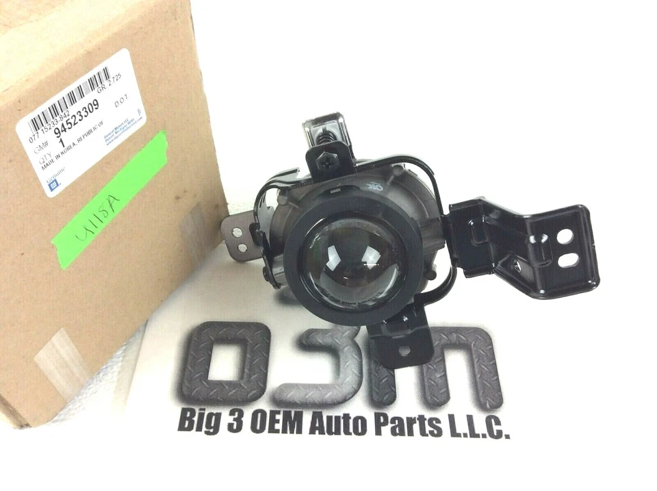Chevrolet Cruze 2015-2016 lado derecho pasajero delantero antiniebla nuevo OEM 94523309 Foto 1 de 4